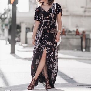 Express Black Floral Kimono Sleeve Maxi Dress